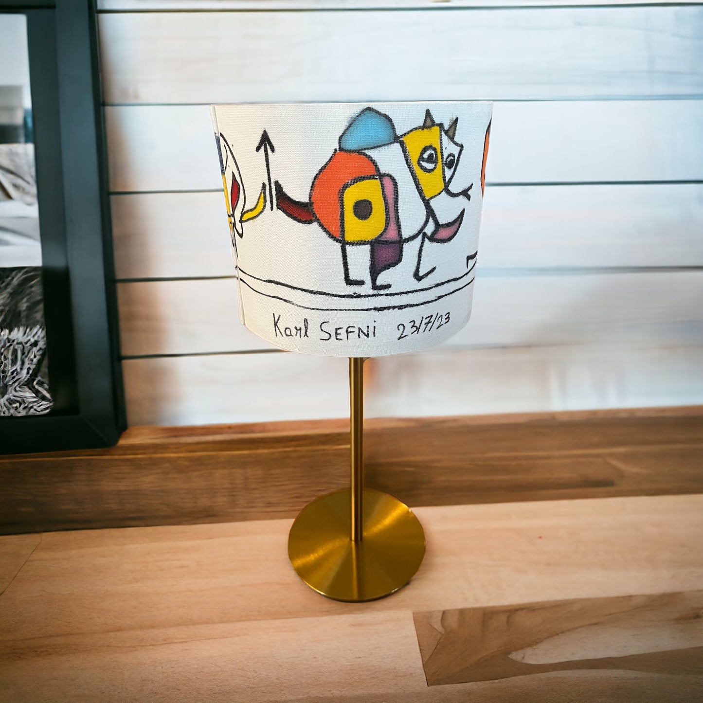 Ouroboros sur lampe
