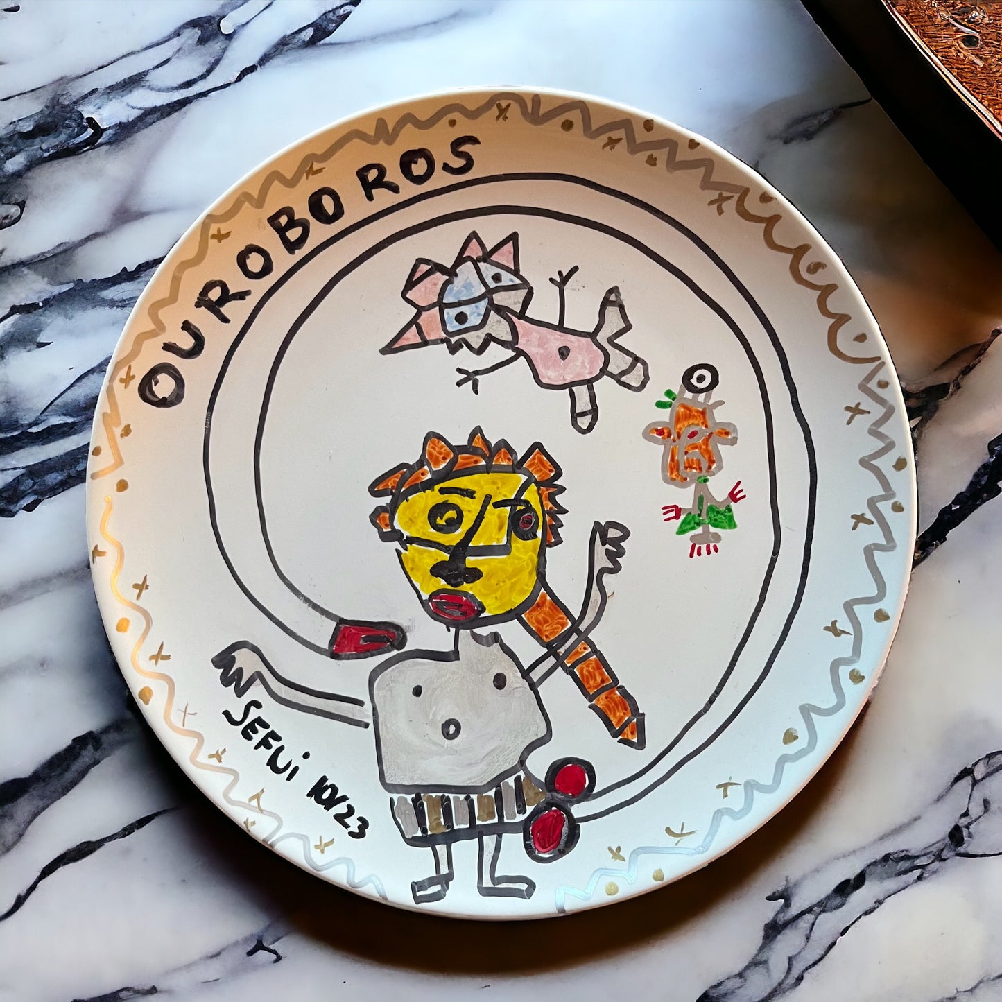 Ouroboros sur assiette