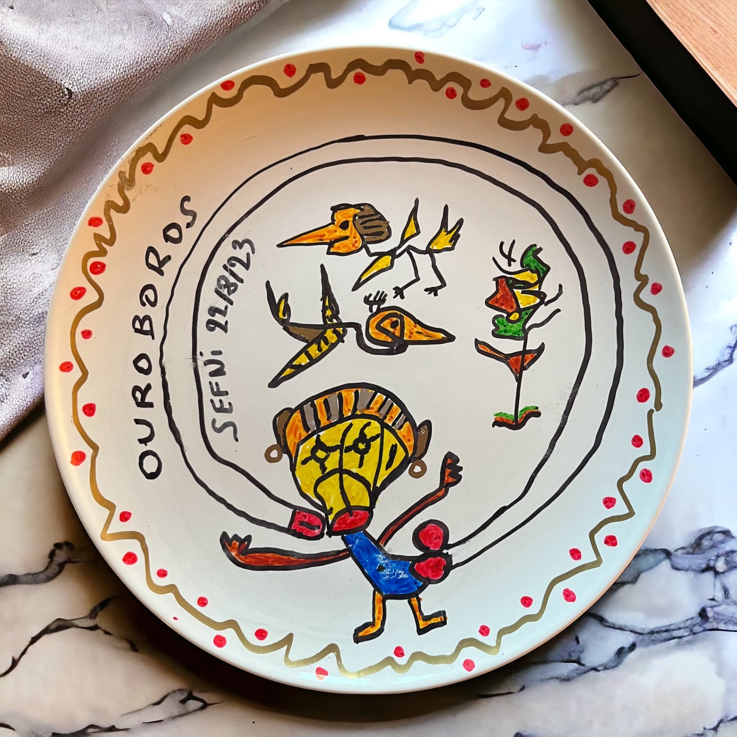 Ouroboros sur assiette